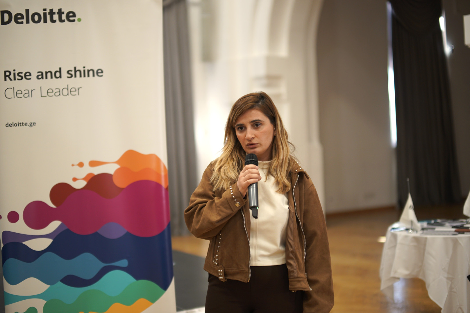 შეხვედრა საერთაშორისო კომპანია ,,დელოიტის''  წარმომადგენლებთან